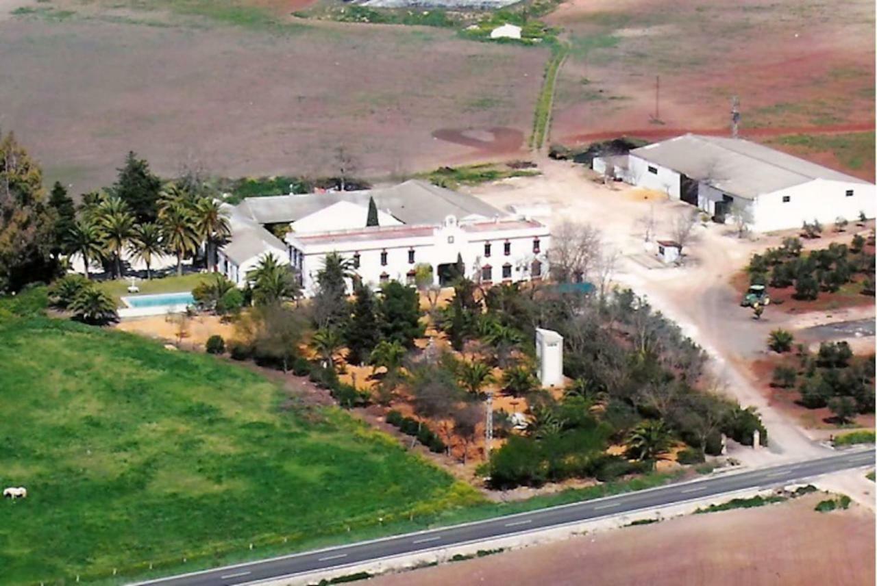 Hacienda Chambergo Casa En La Campina Sevillana Écija Zewnętrze zdjęcie