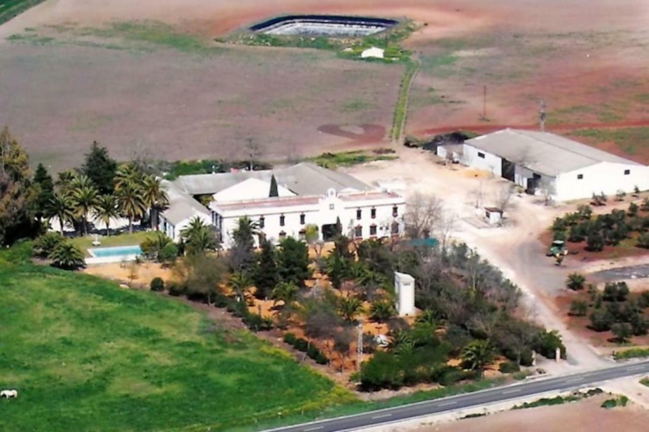 Hacienda Chambergo Casa En La Campina Sevillana Écija Zewnętrze zdjęcie